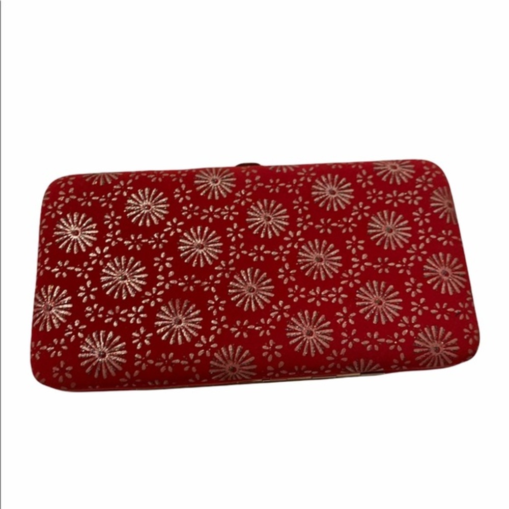Metropolitan Snowflake Sparkle Wallet - Picture 6 of 7
